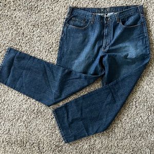 Axist men’s jeans.